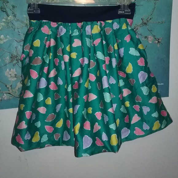 Heart Print Mini Skirt - Picture 3 of 3